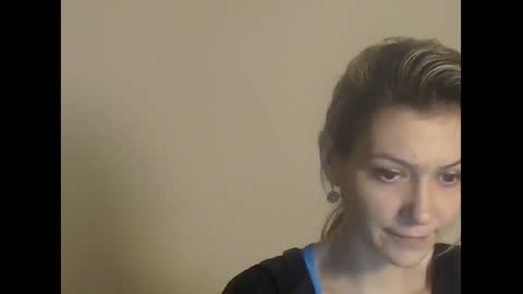 Snapshot of deelightfull chatting on 12/10/24, 07:54 Deelightfull online show from 12/10/24, 07:54