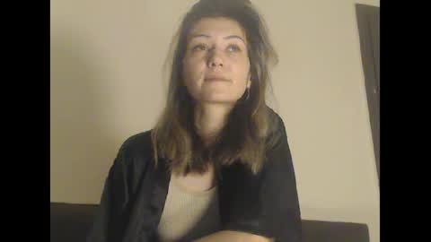 Snapshot of deelightfull chatting on 12/23/24, 04:06 Deelightfull online show from 12/23/24, 04:06