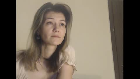 Snapshot of deelightfull chatting on 01/01/25, 05:33 Deelightfull online show from 01/01/25, 05:33