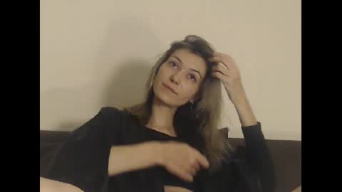 Snapshot of deelightfull chatting on 01/05/25, 05:41 Deelightfull online show from 01/05/25, 05:41