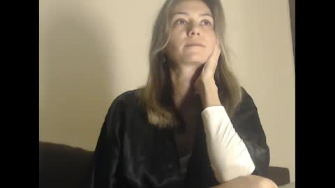Snapshot of deelightfull chatting on 01/22/25, 05:28 Deelightfull online show from 01/22/25, 05:28