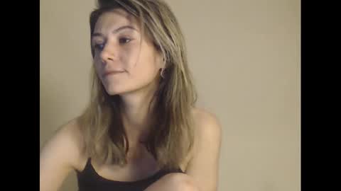 Snapshot of deelightfull chatting on 02/10/25, 06:45 Deelightfull online show from 02/10/25, 06:45