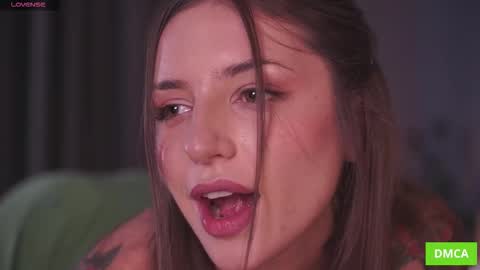 Snapshot of deeptalkss_ chatting on 09/10/25, 08:14 Eva online show from 09/10/25, 08:14