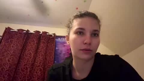 deepthroatqueen33 online show from 03/12/26, 11:05