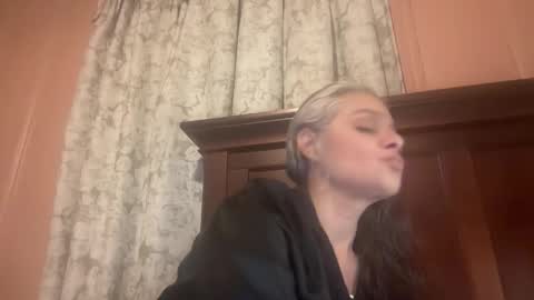 Tori online show from 02/17/26, 07:16