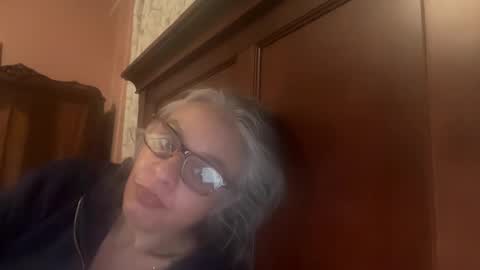 Tori online show from 02/19/26, 05:36