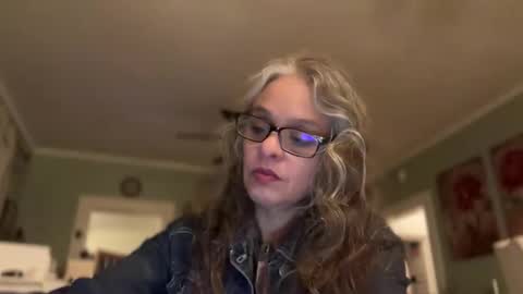 Tori online show from 03/30/26, 06:47