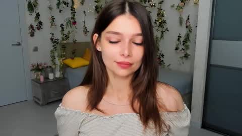 DegreeOfSincerity online show from 09/20/25, 04:13