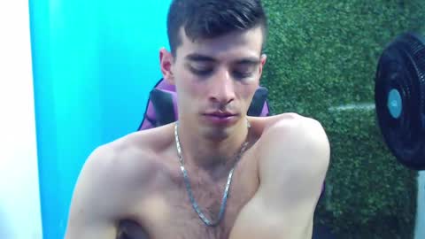 Snapshot of deiby_baby chatting on 01/10/25, 12:06 DEIBY online show from 01/10/25, 12:06