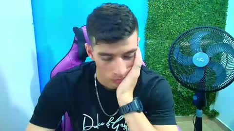 Snapshot of deiby_baby chatting on 01/20/25, 09:11 DEIBY online show from 01/20/25, 09:11