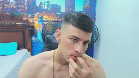 Snapshot of deiby_baby chatting on 10/29/25, 01:30 DEIBY online show from 10/29/25, 01:30