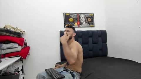 deilnal_zafiro online show from 11/28/25, 02:14