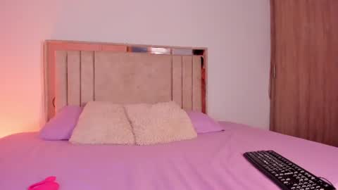 Ricarda online show from 07/26/26, 01:07