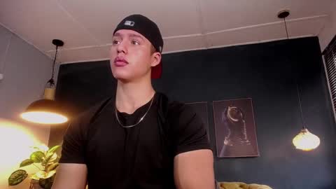 Deivid online show from 10/17/25, 02:30