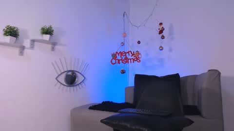  DEIVY  online show from 12/23/24, 04:22