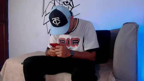  DEIVY  online show from 12/04/25, 12:42