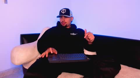  DEIVY  online show from 03/08/26, 10:02