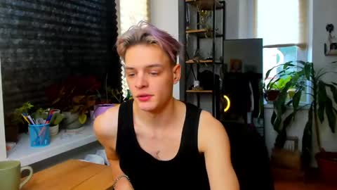 Delar online show from 04/21/26, 01:17