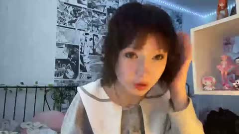 Snapshot of delciebakos chatting on 07/04/26, 11:27 Pip online show from 07/04/26, 11:27