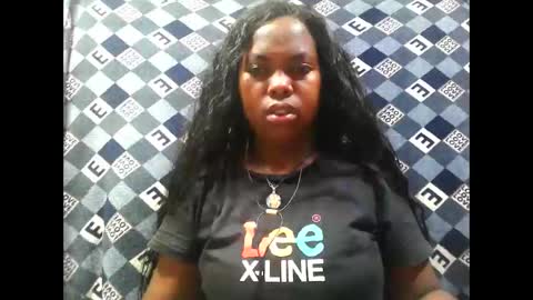 deliah712909 online show from 11/11/25, 10:04