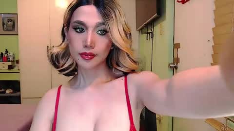 Mercedes online show from 12/14/24, 06:56