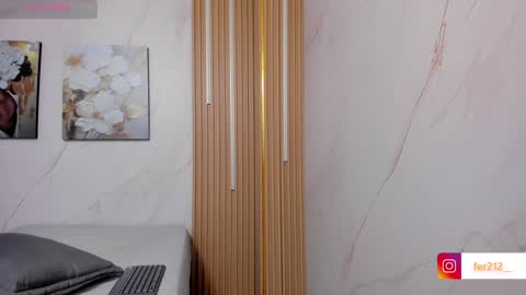 Snapshot of delicious_girl4u_ chatting on 01/10/25, 01:09 Natalia online show from 01/10/25, 01:09