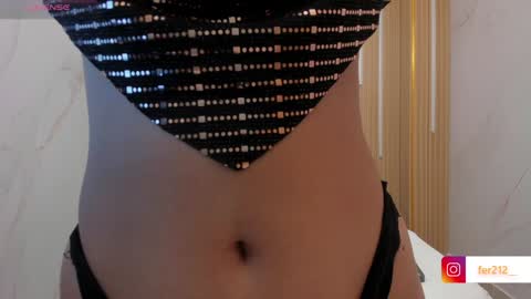 Snapshot of delicious_girl4u_ chatting on 01/15/25, 10:06 Natalia online show from 01/15/25, 10:06