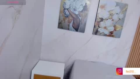 Snapshot of delicious_girl4u_ chatting on 02/13/25, 04:07 Natalia online show from 02/13/25, 04:07