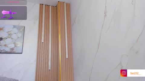 Snapshot of delicious_girl4u_ chatting on 02/19/25, 01:06 Natalia online show from 02/19/25, 01:06