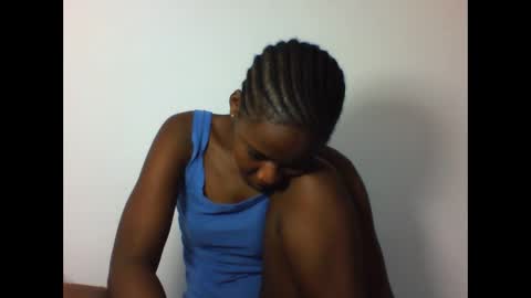 EVAH online show from 12/19/25, 08:43