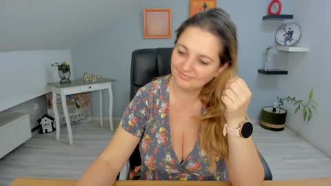 DeliciousLolly online show from 02/07/25, 07:40