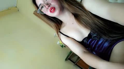 Sophie online show from 04/21/26, 02:51