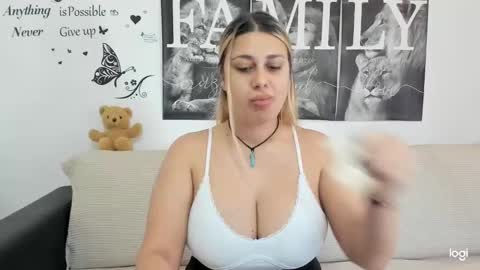 Snapshot of delightfulannemistress chatting on 12/15/24, 10:07 delightfulannemistress online show from 12/15/24, 10:07