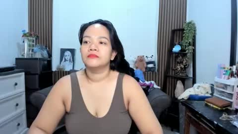 delightfulcurvy online show from 12/15/25, 05:39