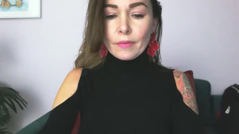 Snapshot of delilah_sweet chatting on 02/12/26, 02:34 delilah_sweet online show from 02/12/26, 02:34