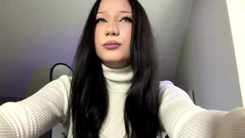Milana  online show from 05/13/26, 01:19