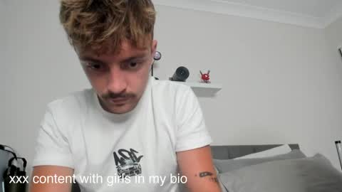 xxx in my bio online show from 03/28/26, 11:04