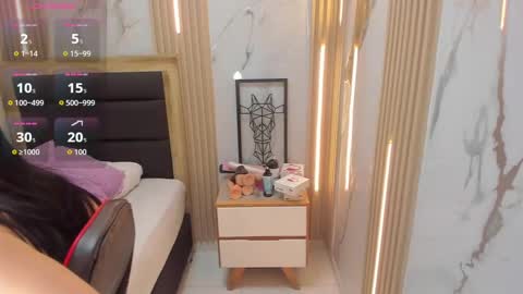 Snapshot of delilaquinn chatting on 09/13/25, 12:27 delilaquinn online show from 09/13/25, 12:27