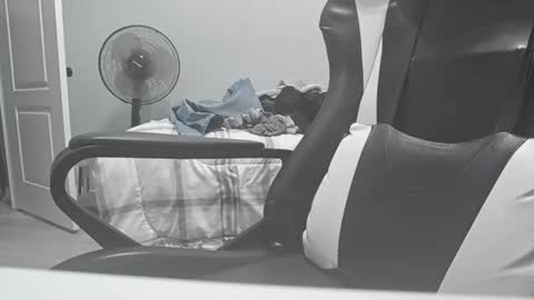 Delirium online show from 12/29/24, 06:24