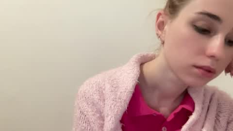 Delivery      online show from 12/15/24, 01:35