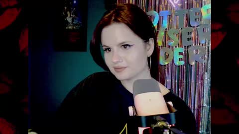 dellacrush_ online show from 02/13/25, 05:44