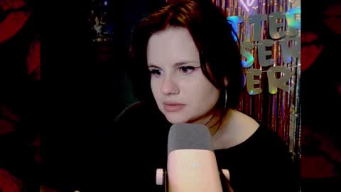 dellacrush_ online show from 02/13/25, 08:45