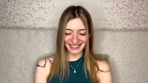 Sia online show from 07/15/26, 10:20