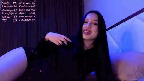 delly_love online show from 11/24/25, 07:24