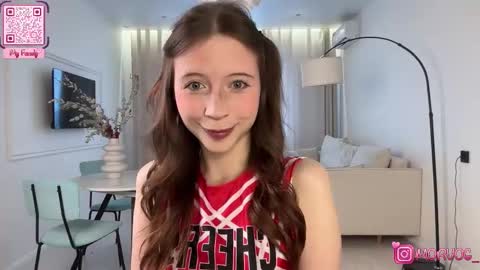 Delora online show from 02/04/26, 08:09