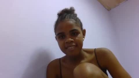 delphine online show from 03/09/26, 07:56