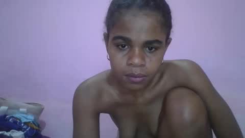 delphine online show from 04/21/26, 03:35