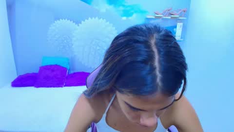 Snapshot of demi_leed chatting on 09/15/25, 11:43 DEMI online show from 09/15/25, 11:43