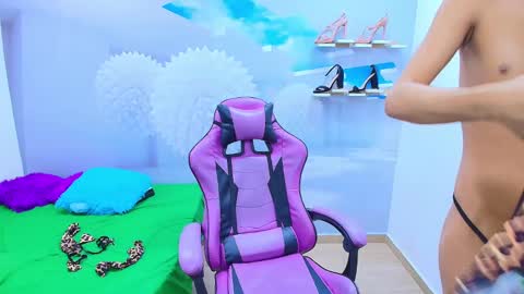 Snapshot of demi_leed chatting on 09/25/25, 12:31 DEMI online show from 09/25/25, 12:31