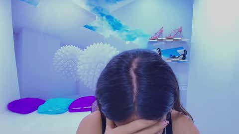 Snapshot of demi_leed chatting on 11/12/25, 12:05 DEMI online show from 11/12/25, 12:05